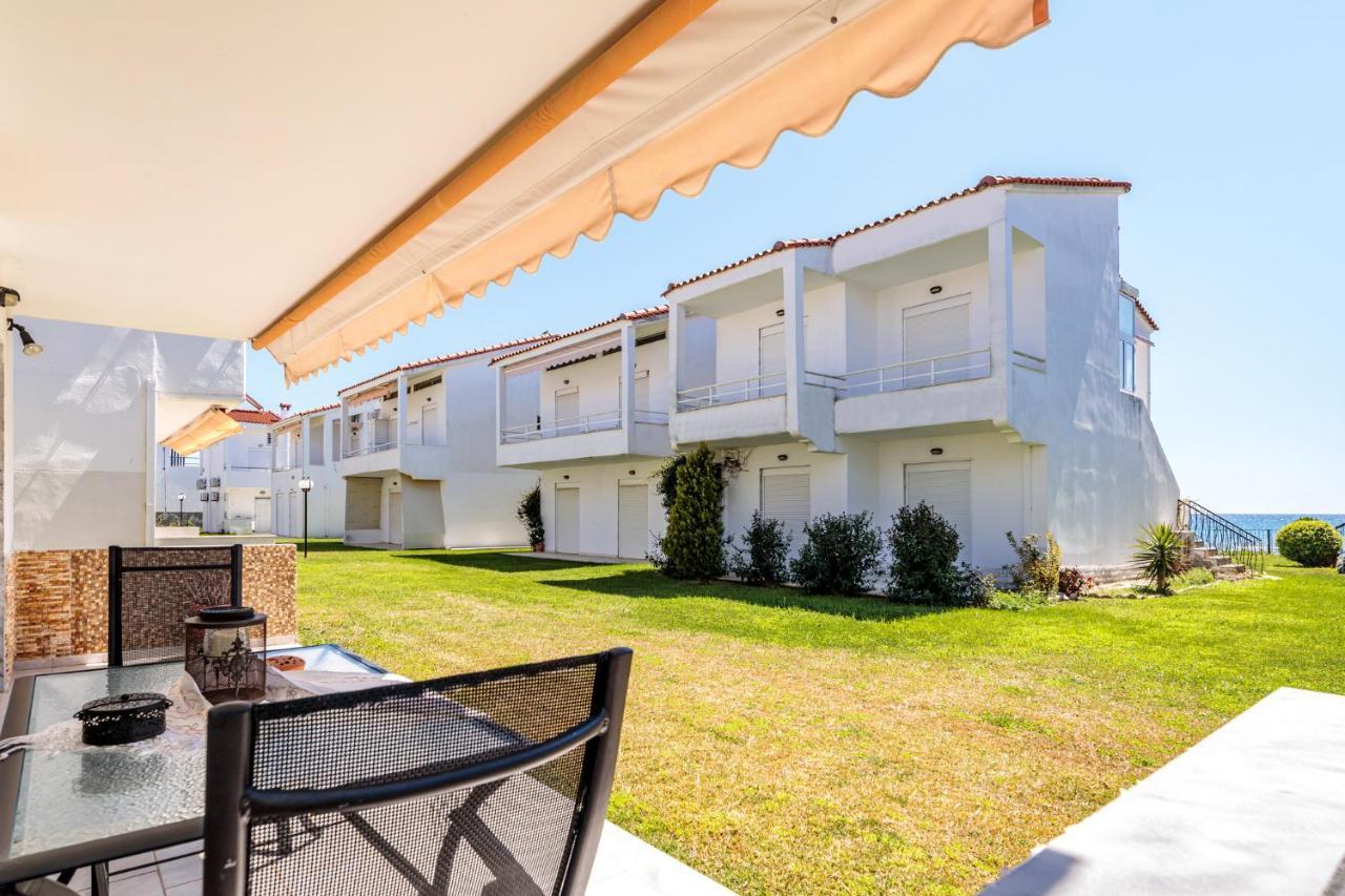 Apartment Next To The Sea Dioniszíu-part Kültér fotó